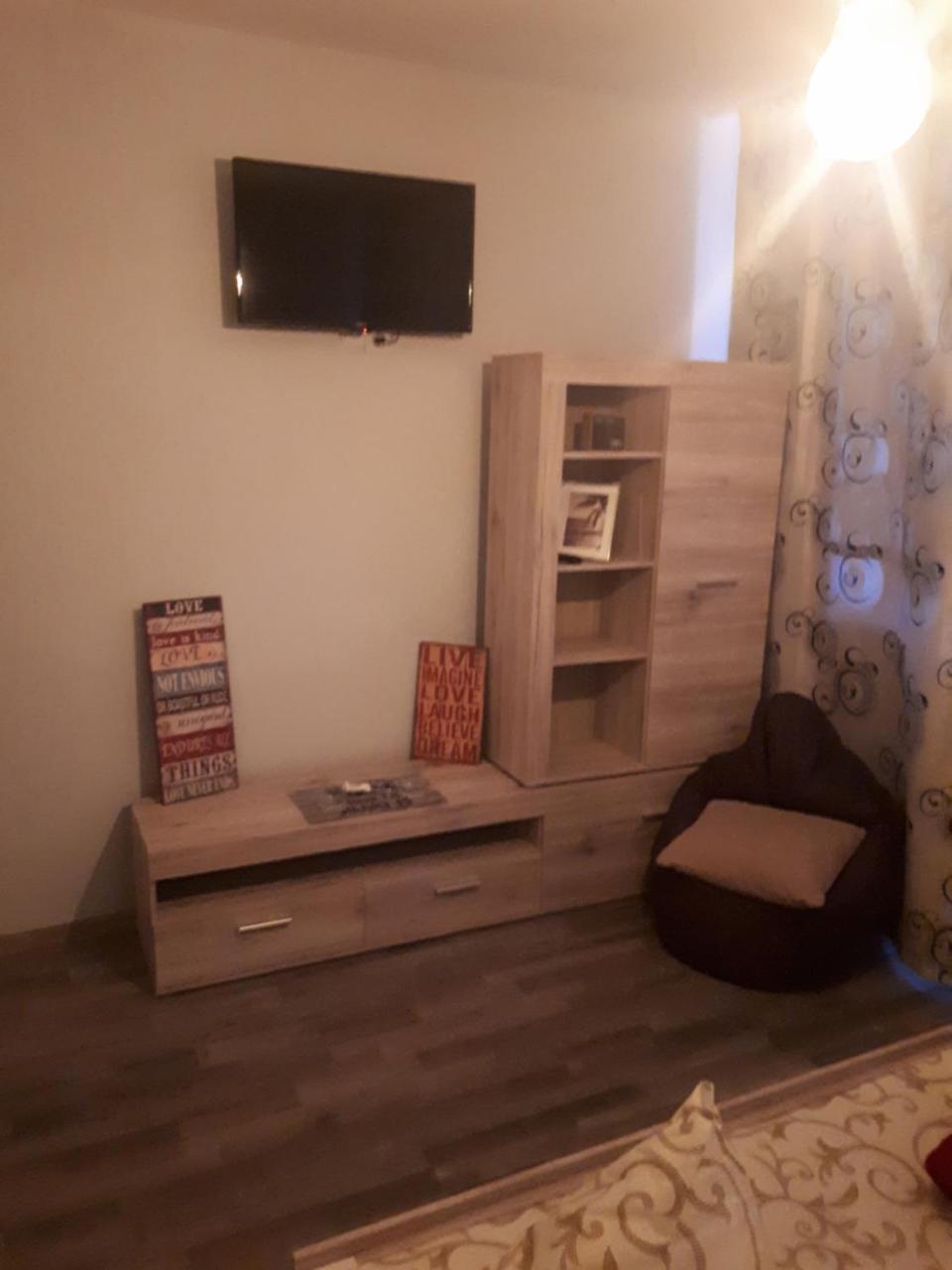 Appartement Apartament Premium Travel à Oradea Extérieur photo